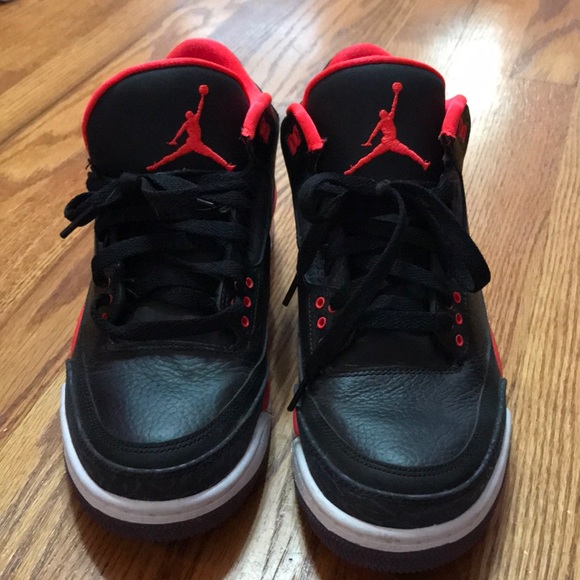 Air Jordan 3 Retro - Picture 4 of 5